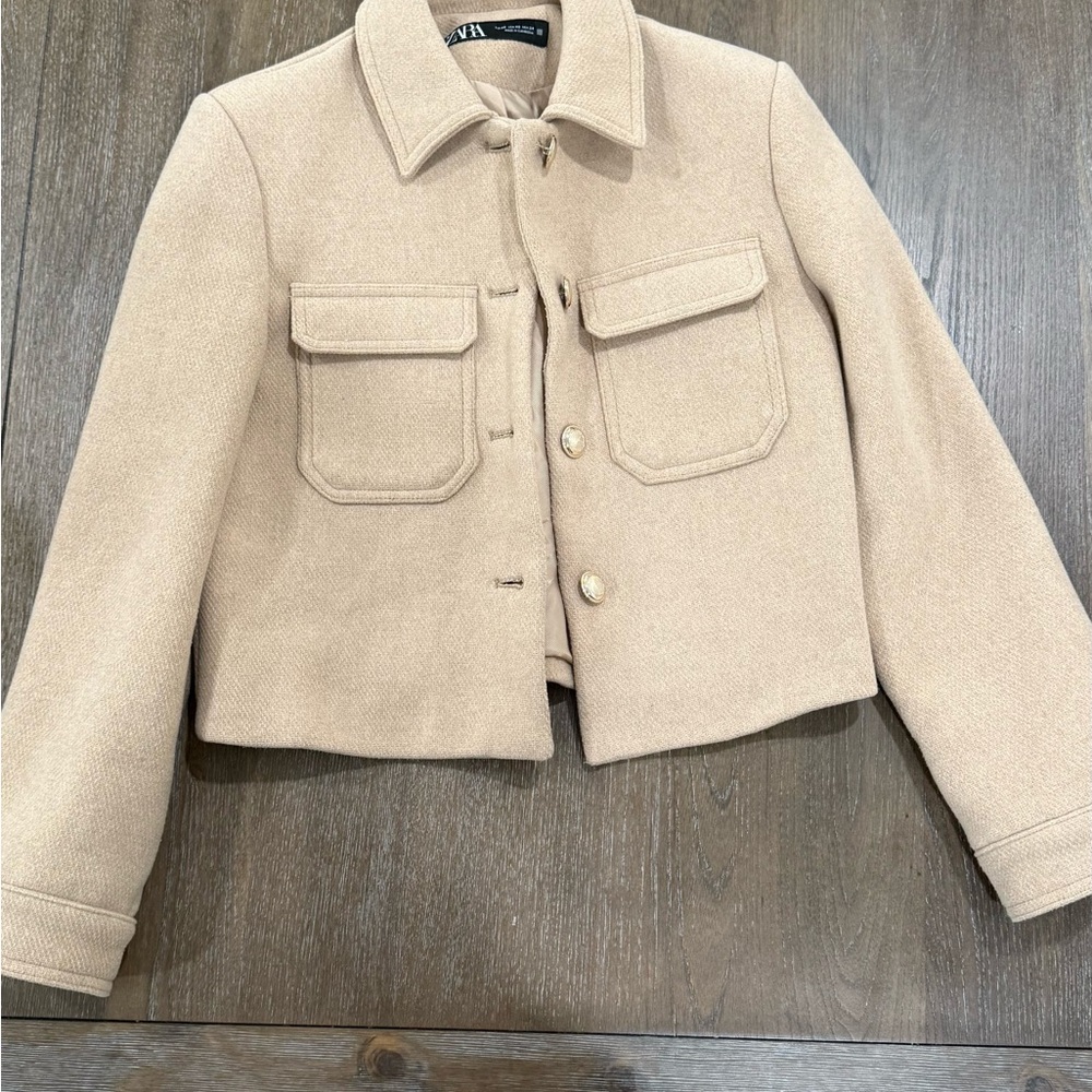 Zara Beige Cropped Jacket